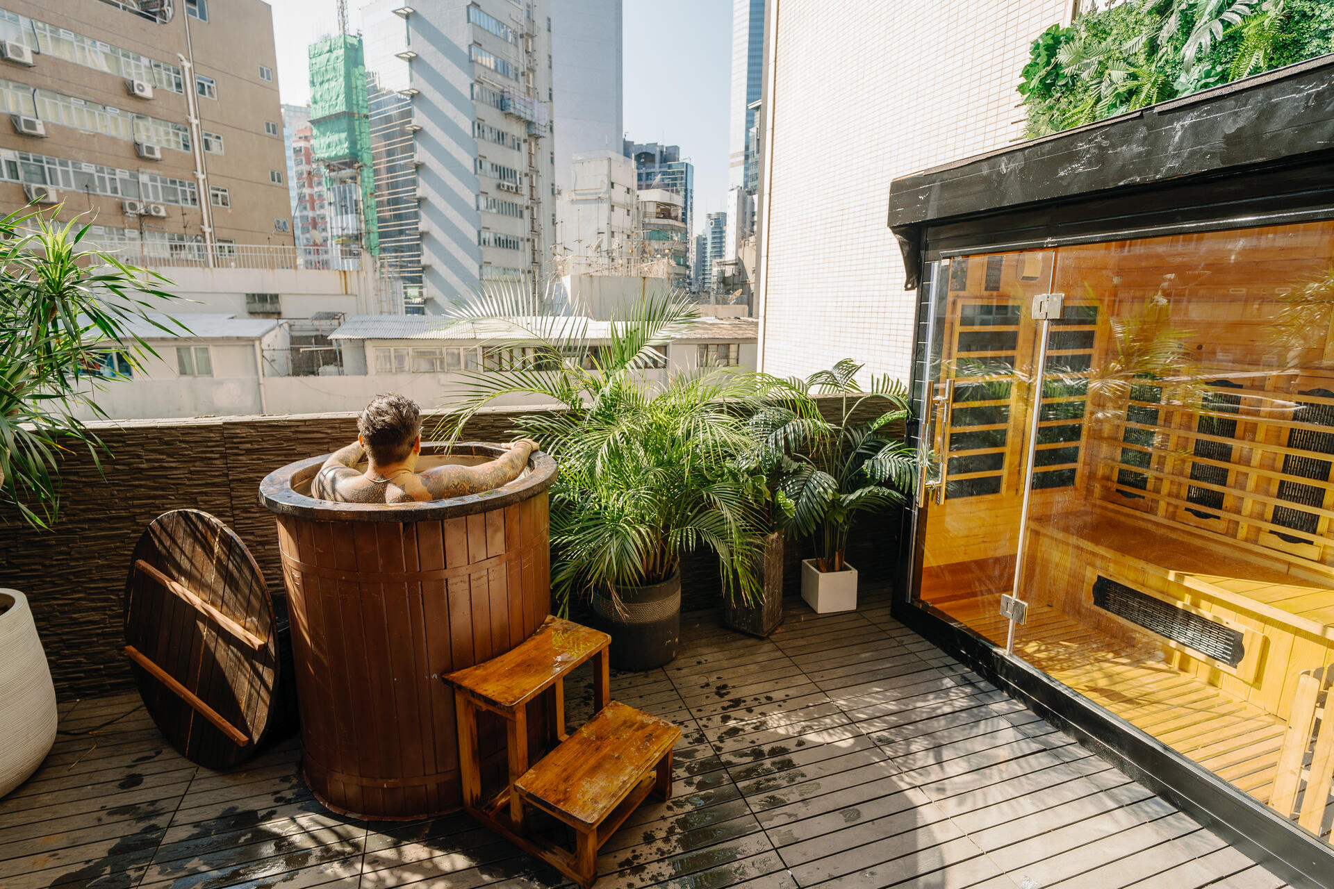 Outdoor sauna and ice bath Hong Kong